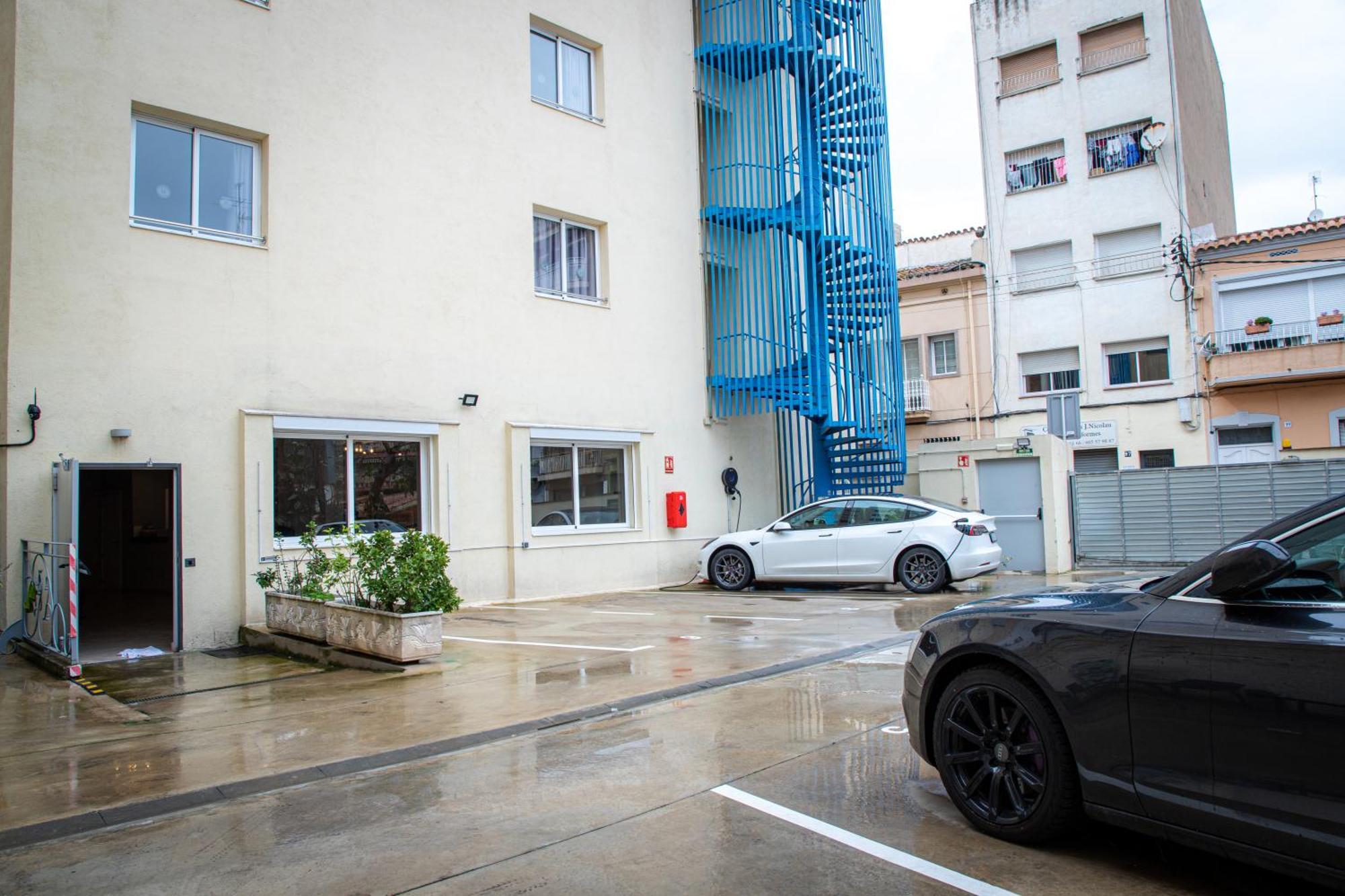 Apartamentos Comfort Calella Exterior photo