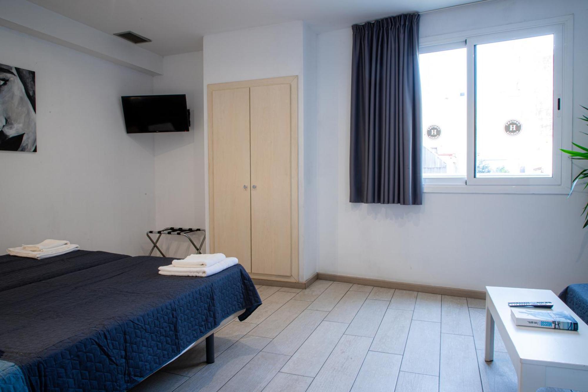Apartamentos Comfort Calella Exterior photo
