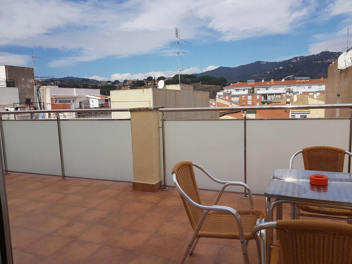 Apartamentos Comfort Calella Exterior photo
